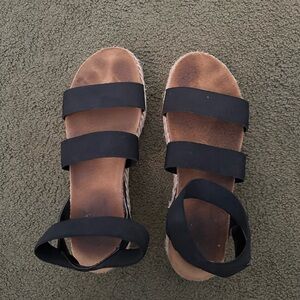 Black steve madden espadrills size 9